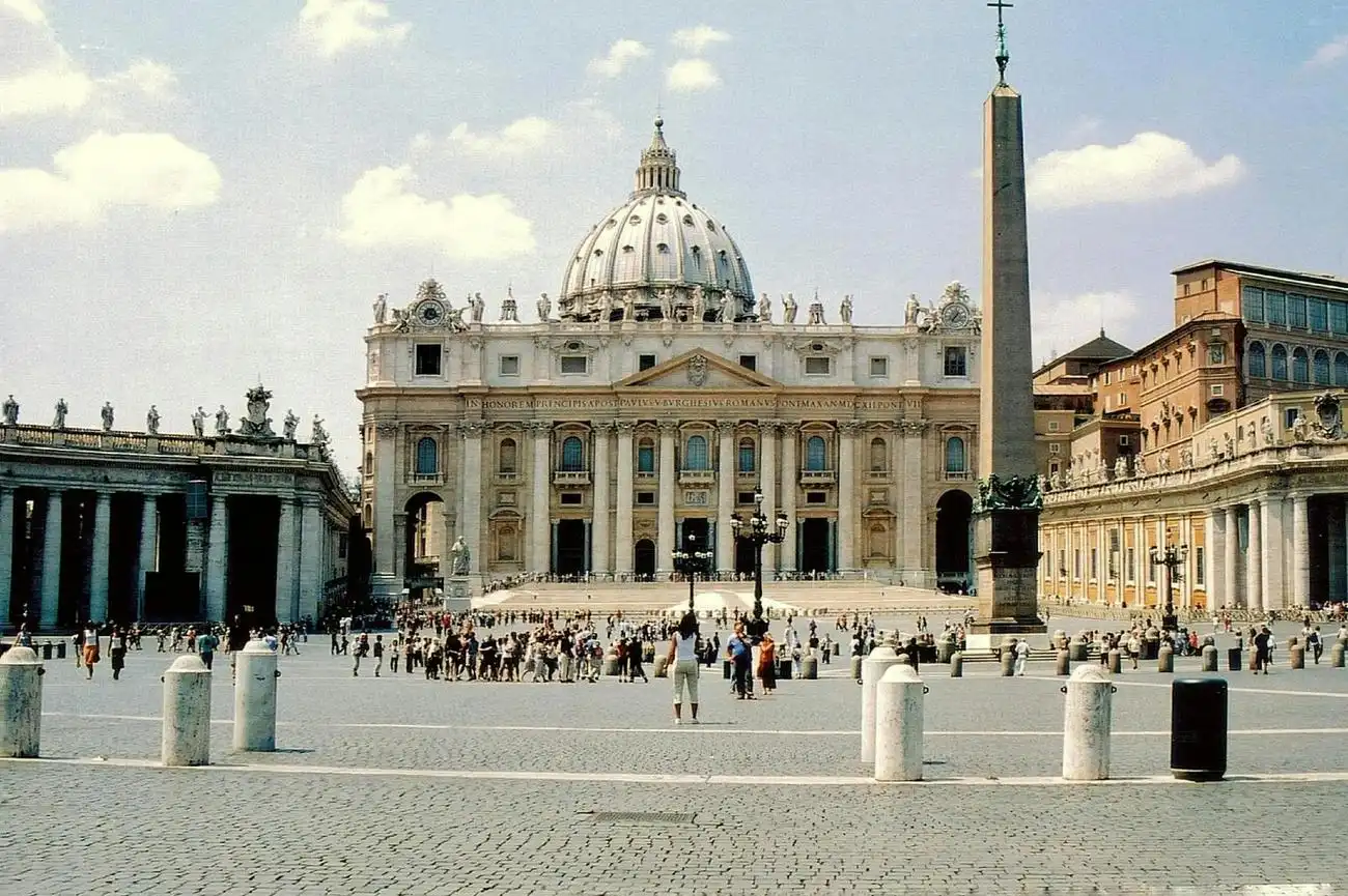 圣伯多禄大教堂和梵蒂冈地下：导览游, 罗马, 意大利, Vatican City Pass.