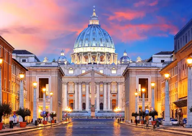 Vatikan, Kolosseum, Forum Romanum und Petersdom: Eintritt + Öffentliche Verkehrsmittel, Rom, Italien, Vatican City Pass.