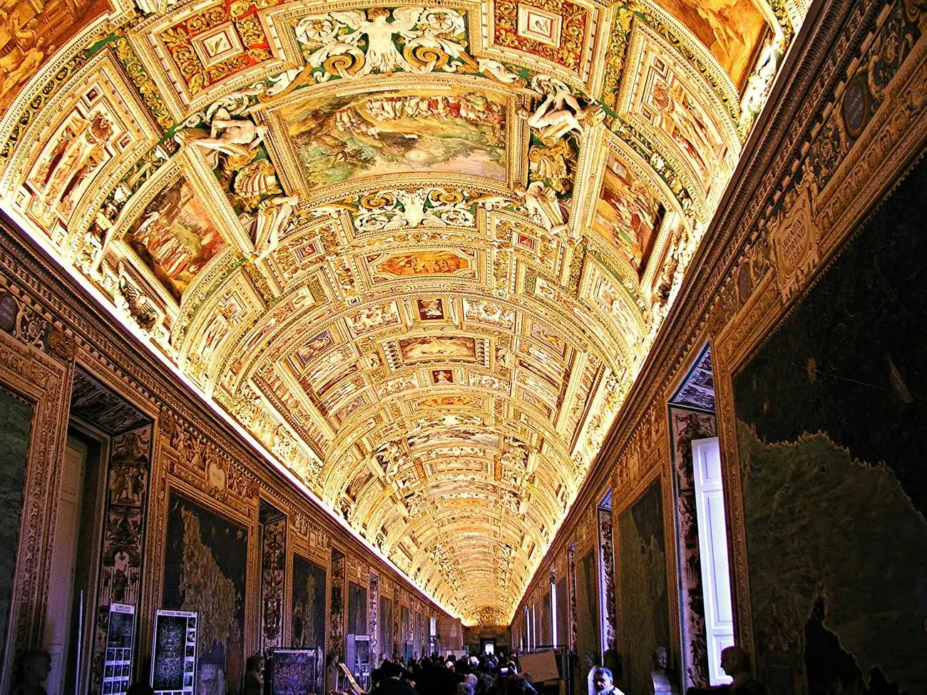 Omnia-Karte: Vatikanische Museen + 24-Stunden-Bus Tour, Rom, Italien, Vatican City Pass.